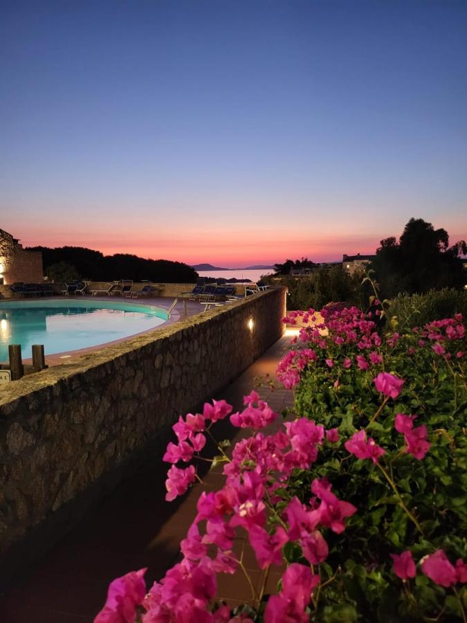 Hotel Olimpia Baja Sardinia Extérieur photo