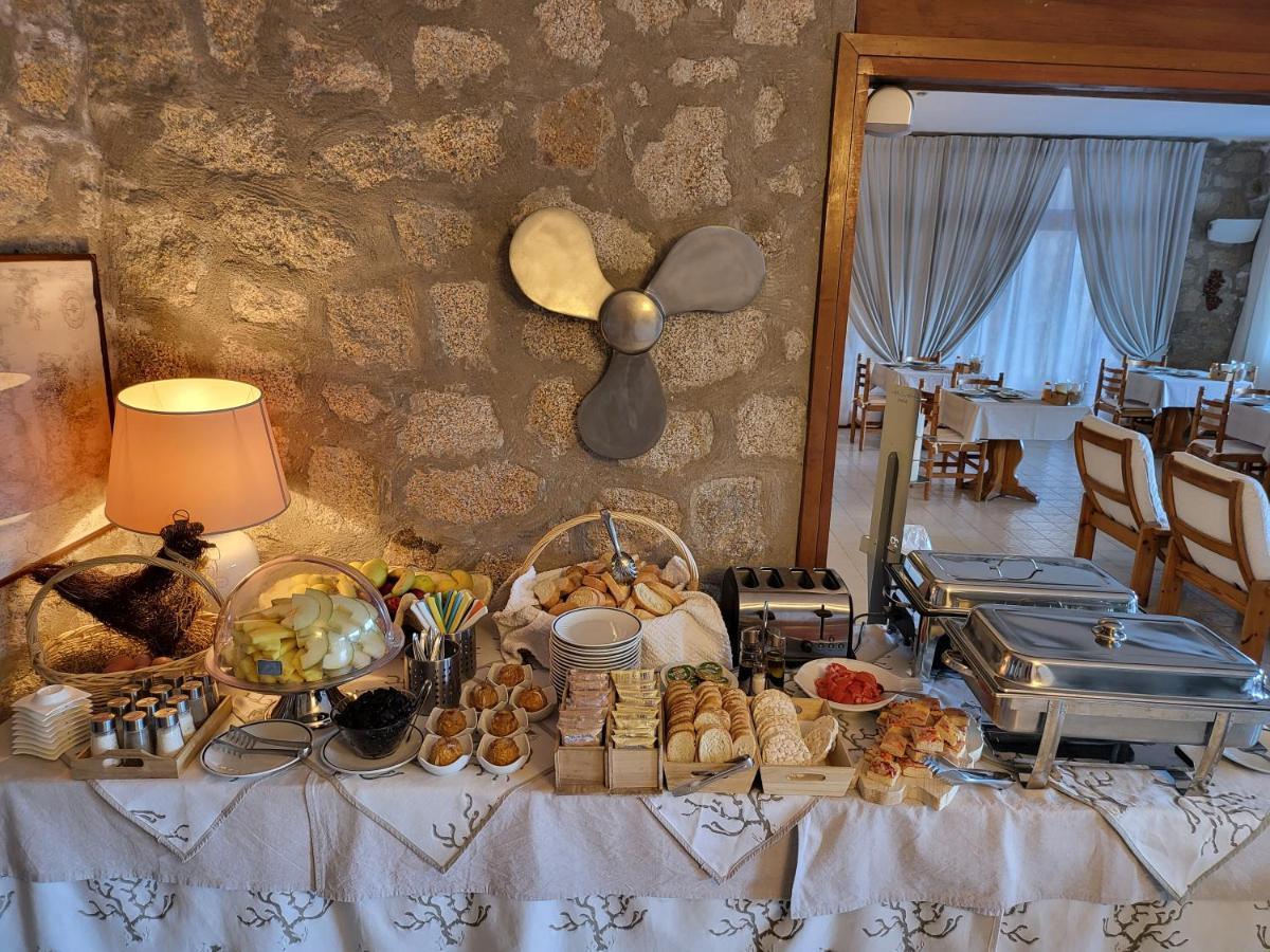 Hotel Olimpia Baja Sardinia Extérieur photo